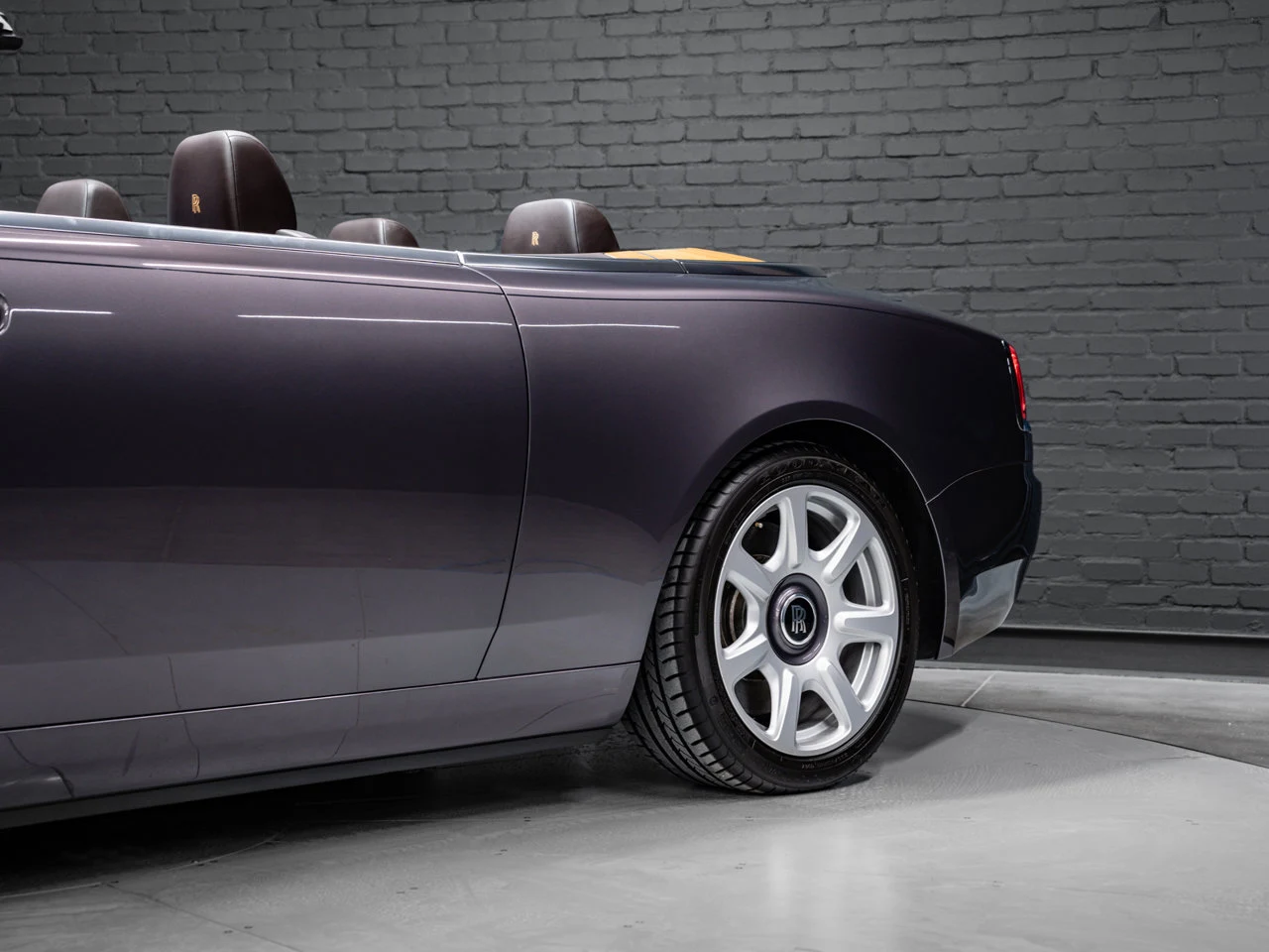 2016 Rolls-Royce Dawn, 11/30