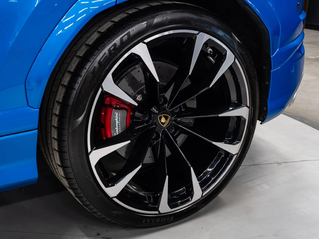 2020 Lamborghini Urus, 19/30