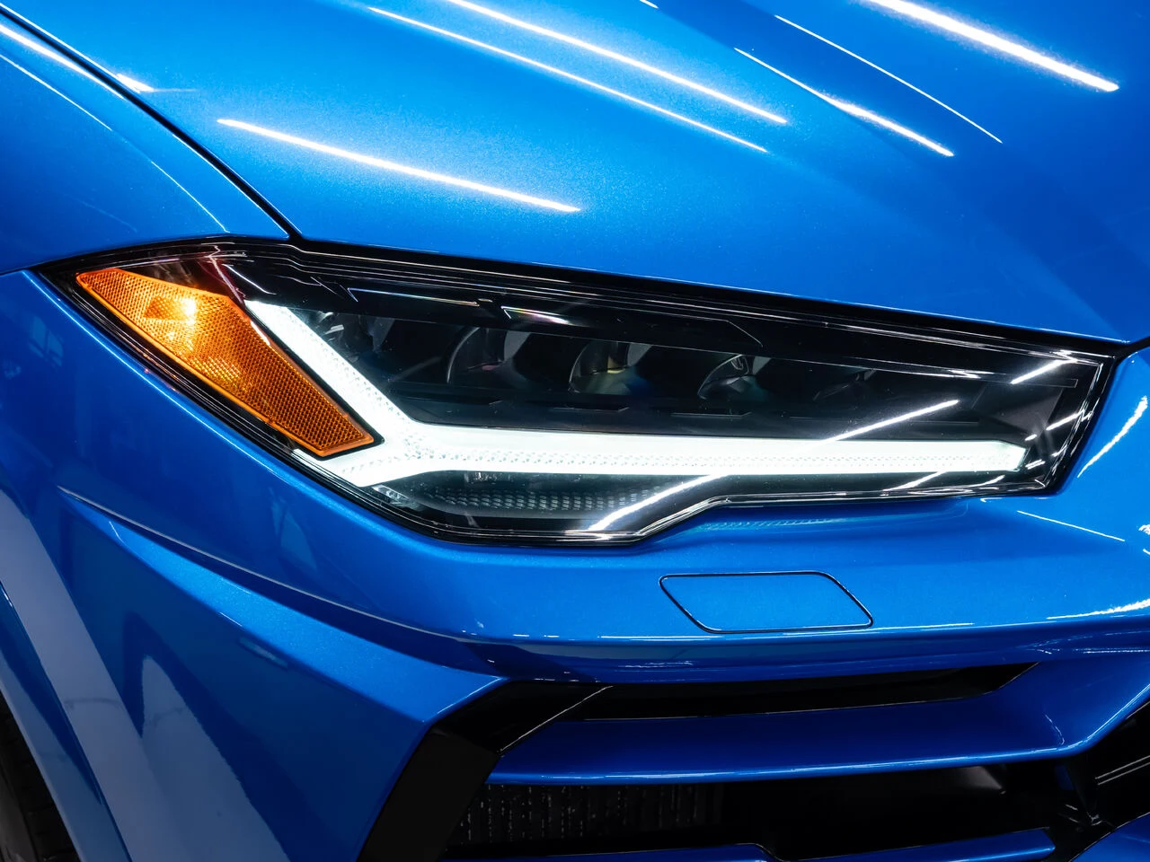 2020 Lamborghini Urus, 29/30