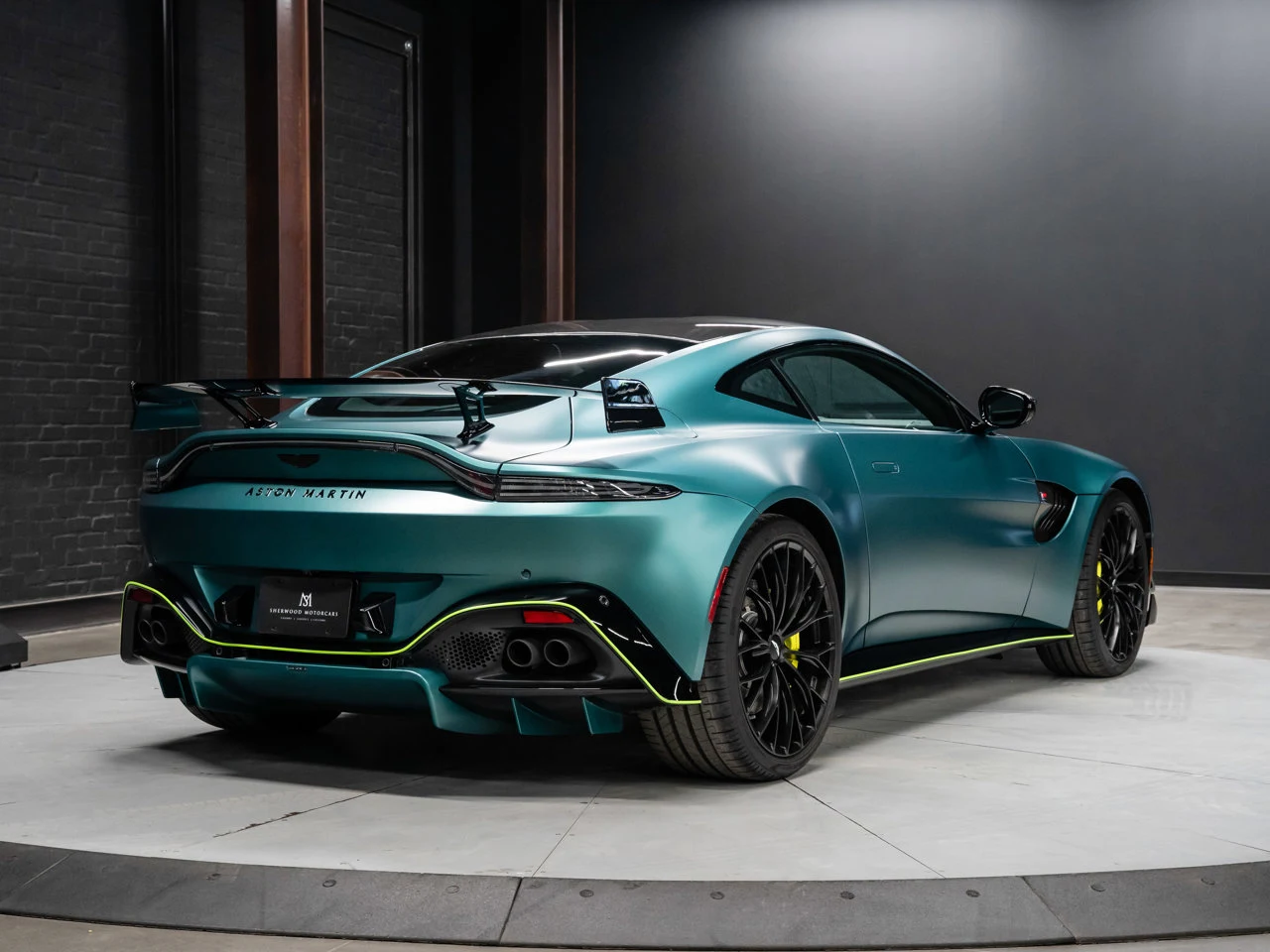 2023 Aston Martin Vantage F1 Edition, 10/30