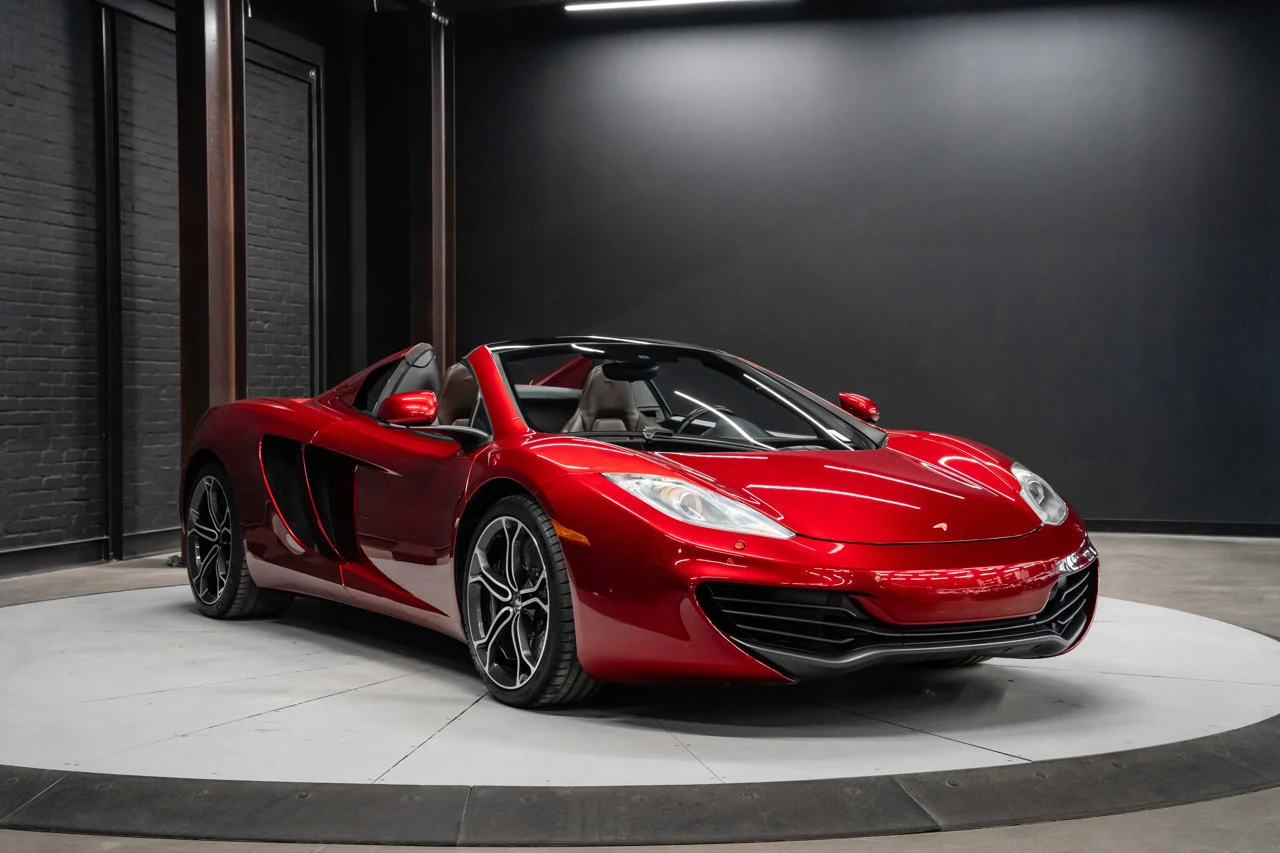 2014 McLaren MP4-12C Spider, 3/30