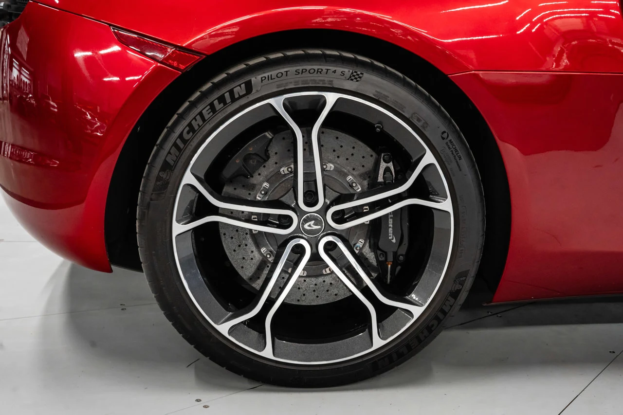 2014 McLaren MP4-12C Spider, 26/30
