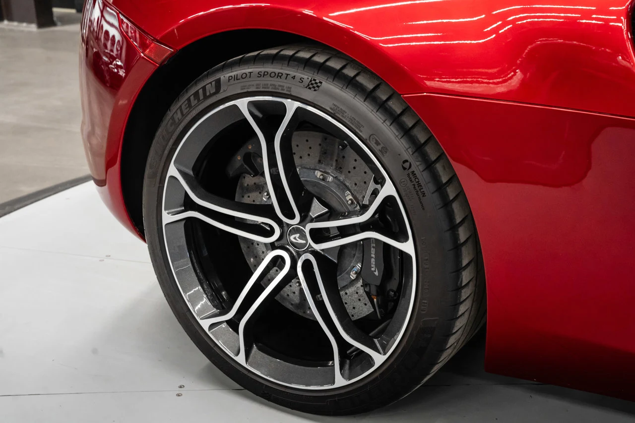 2014 McLaren MP4-12C Spider, 27/30