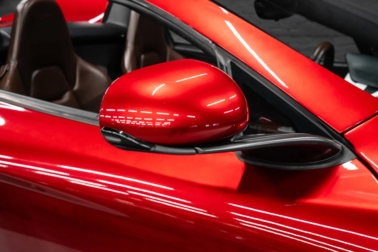 2014 McLaren MP4-12C Spider, 29/30