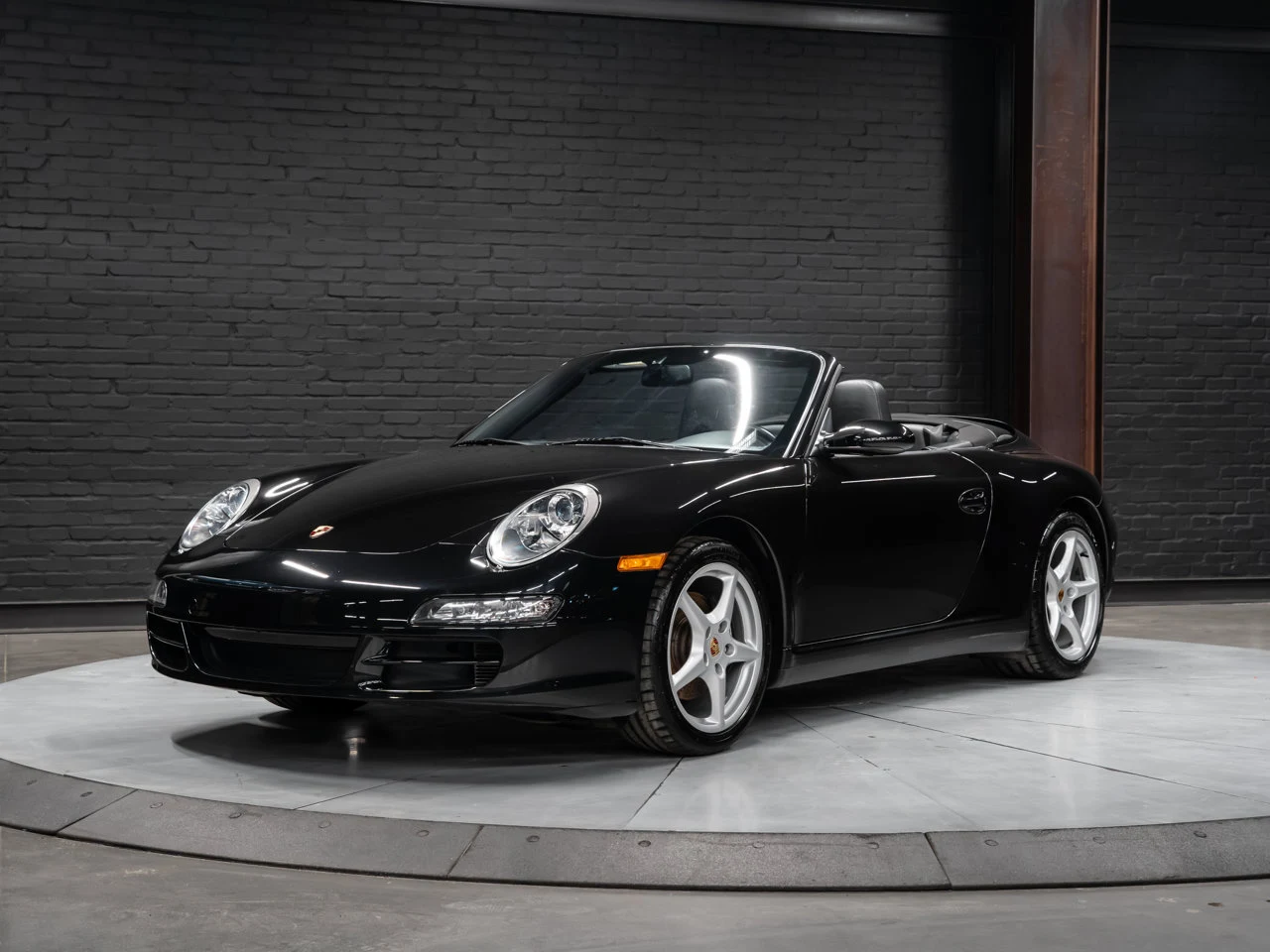 2006 Porsche 911 Carrera Cabriolet (997.1), 5/30