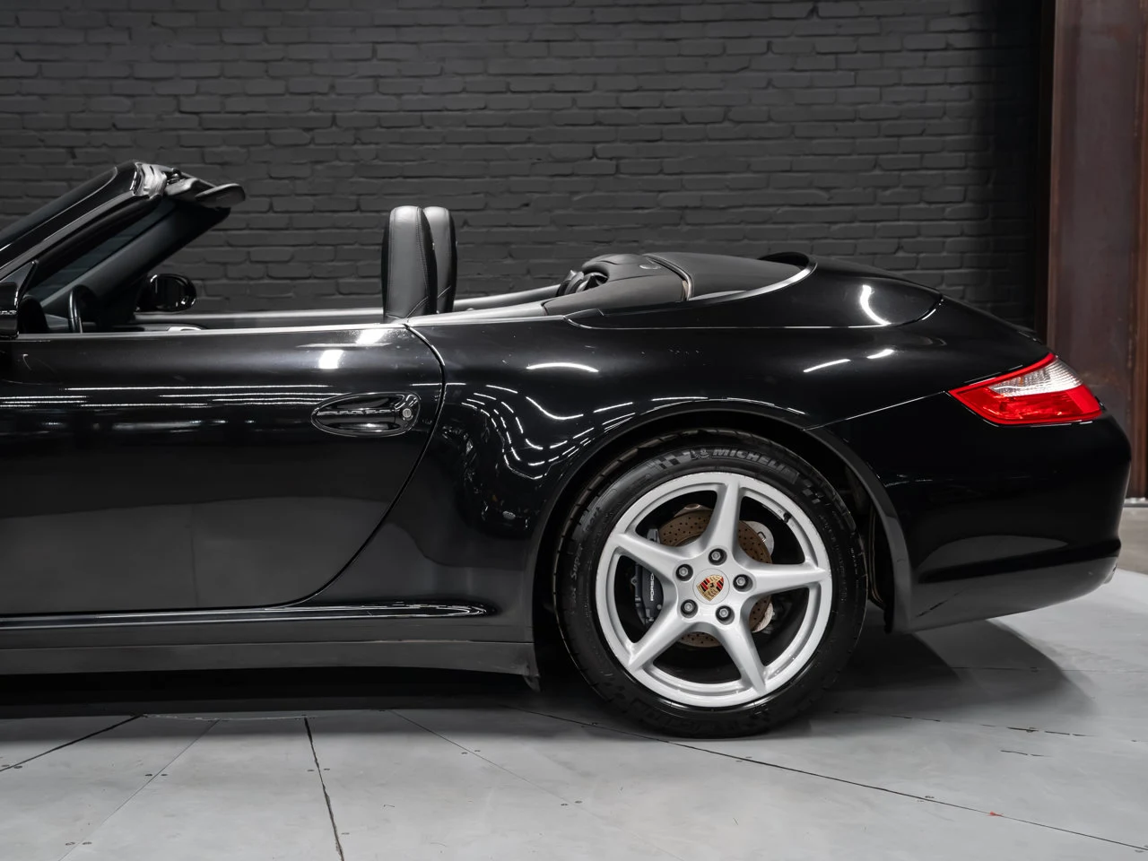 2006 Porsche 911 Carrera Cabriolet (997.1), 15/30