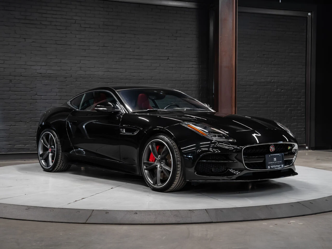 2018 Jaguar F-Type R, 3/30