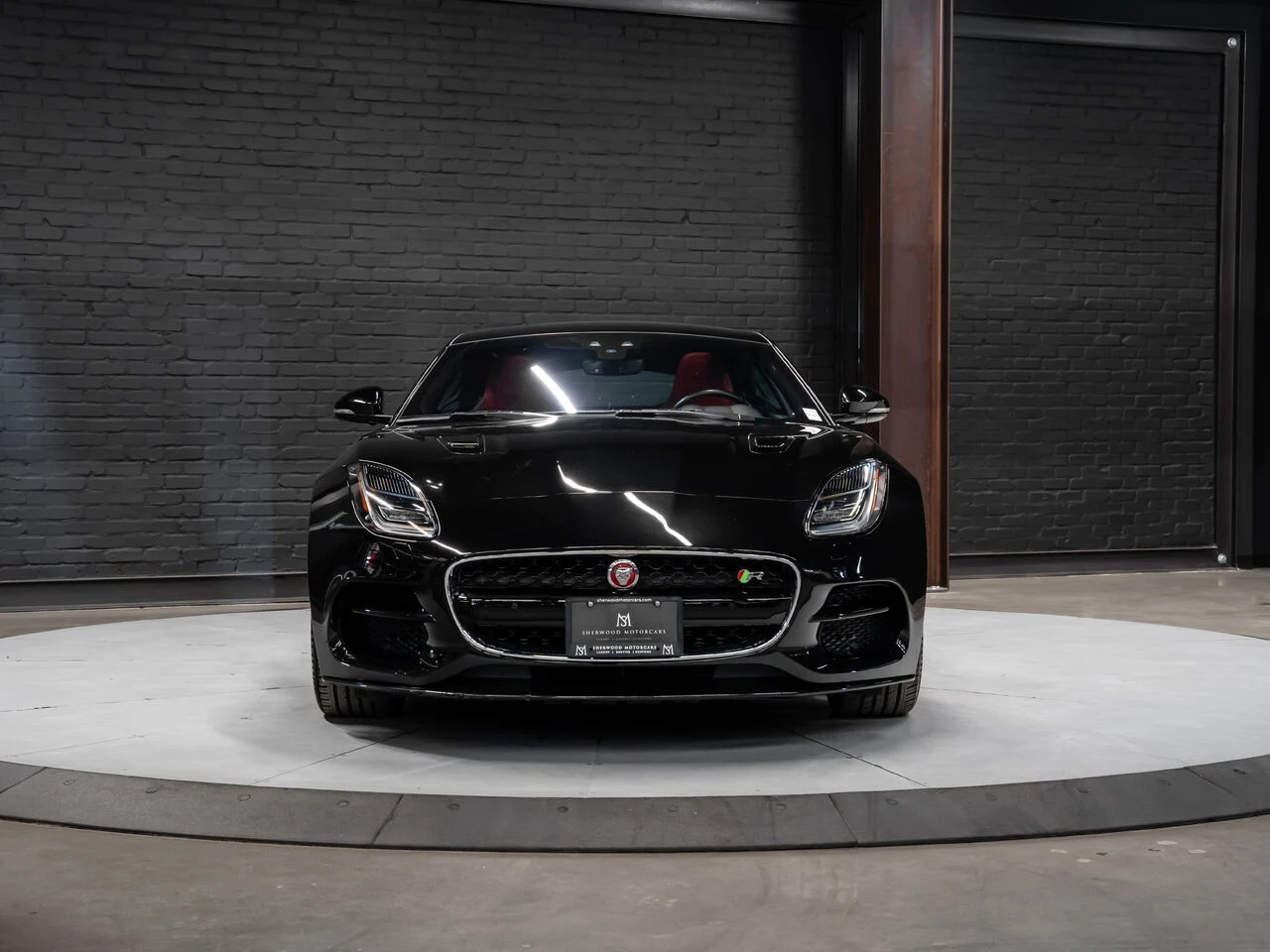 2018 Jaguar F-Type R, 4/30