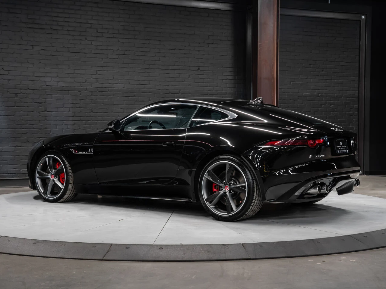 2018 Jaguar F-Type R, 7/30