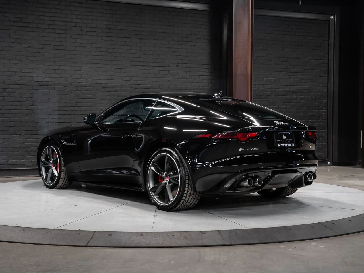 2018 Jaguar F-Type R, 8/30