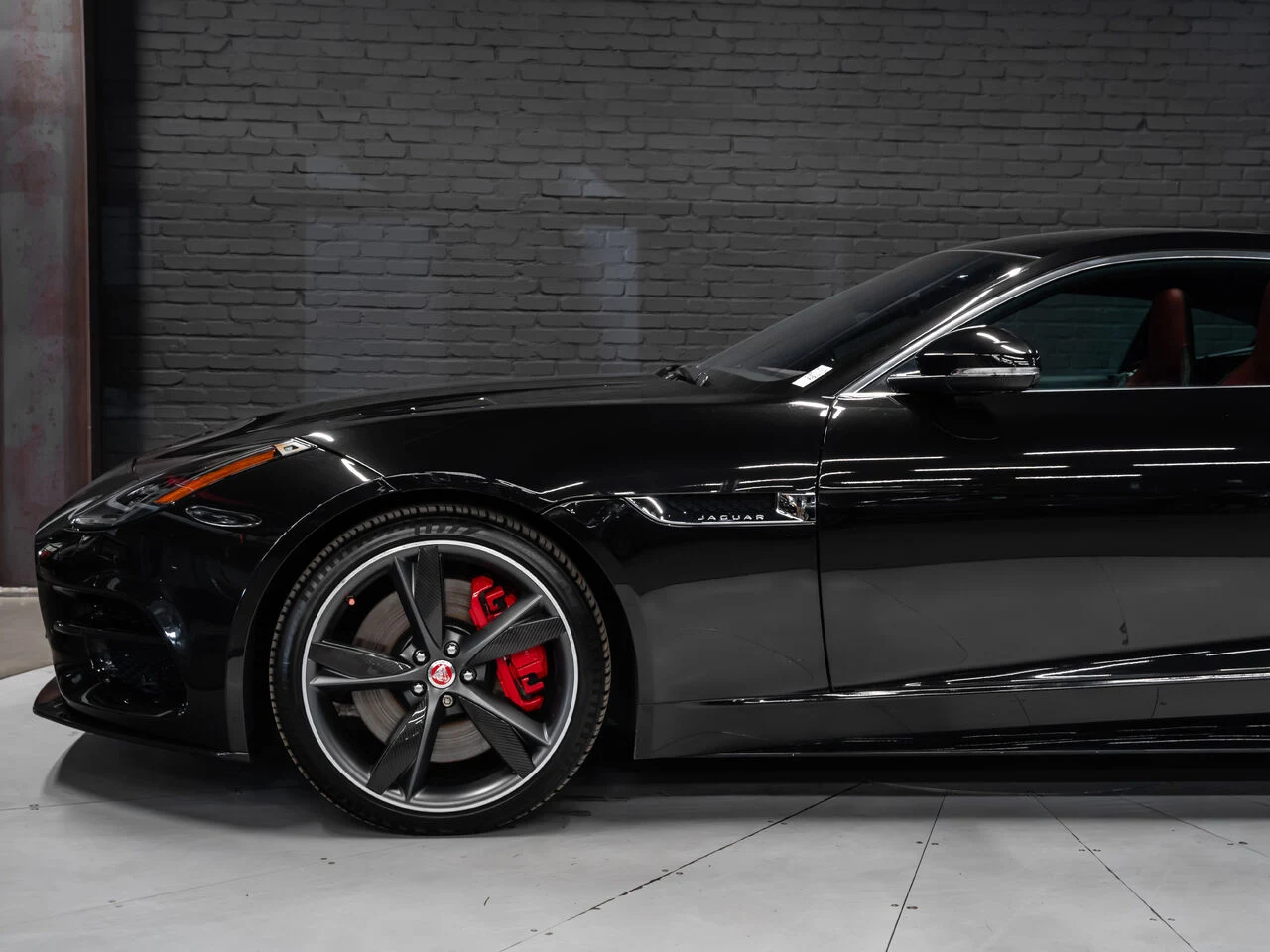 2018 Jaguar F-Type R, 13/30