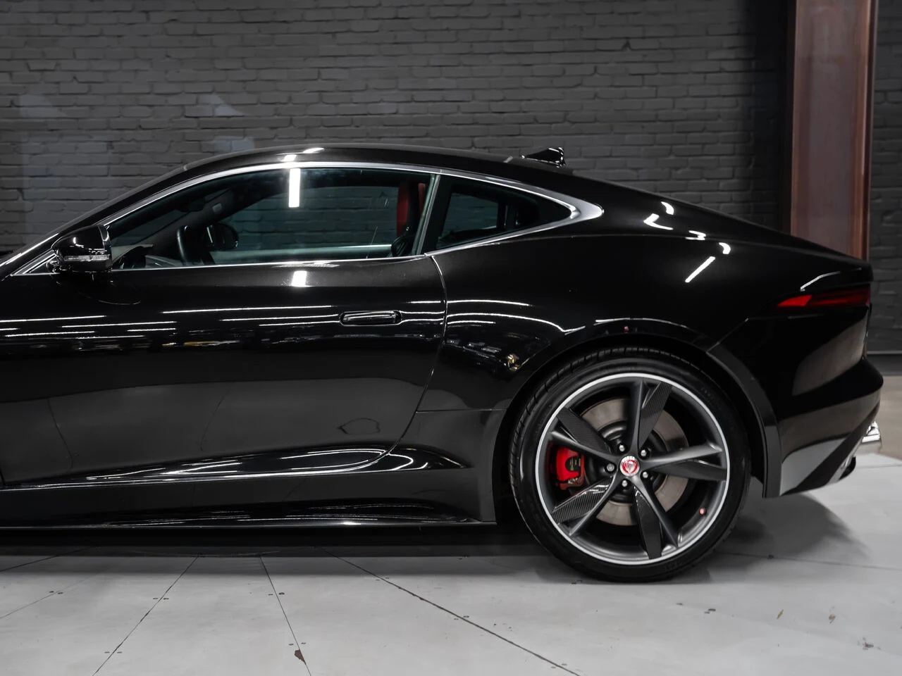 2018 Jaguar F-Type R, 14/30