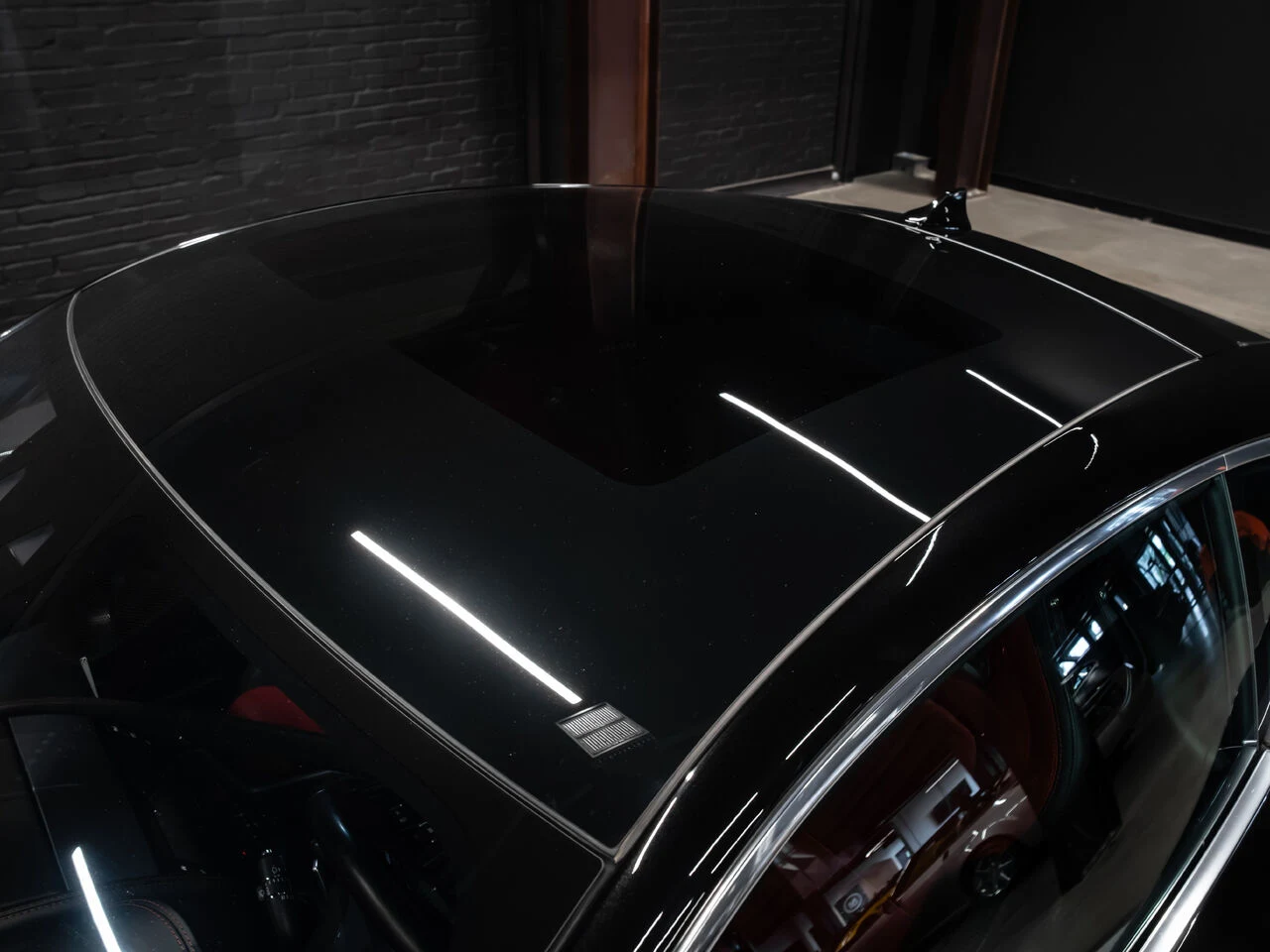 2018 Jaguar F-Type R, 24/30