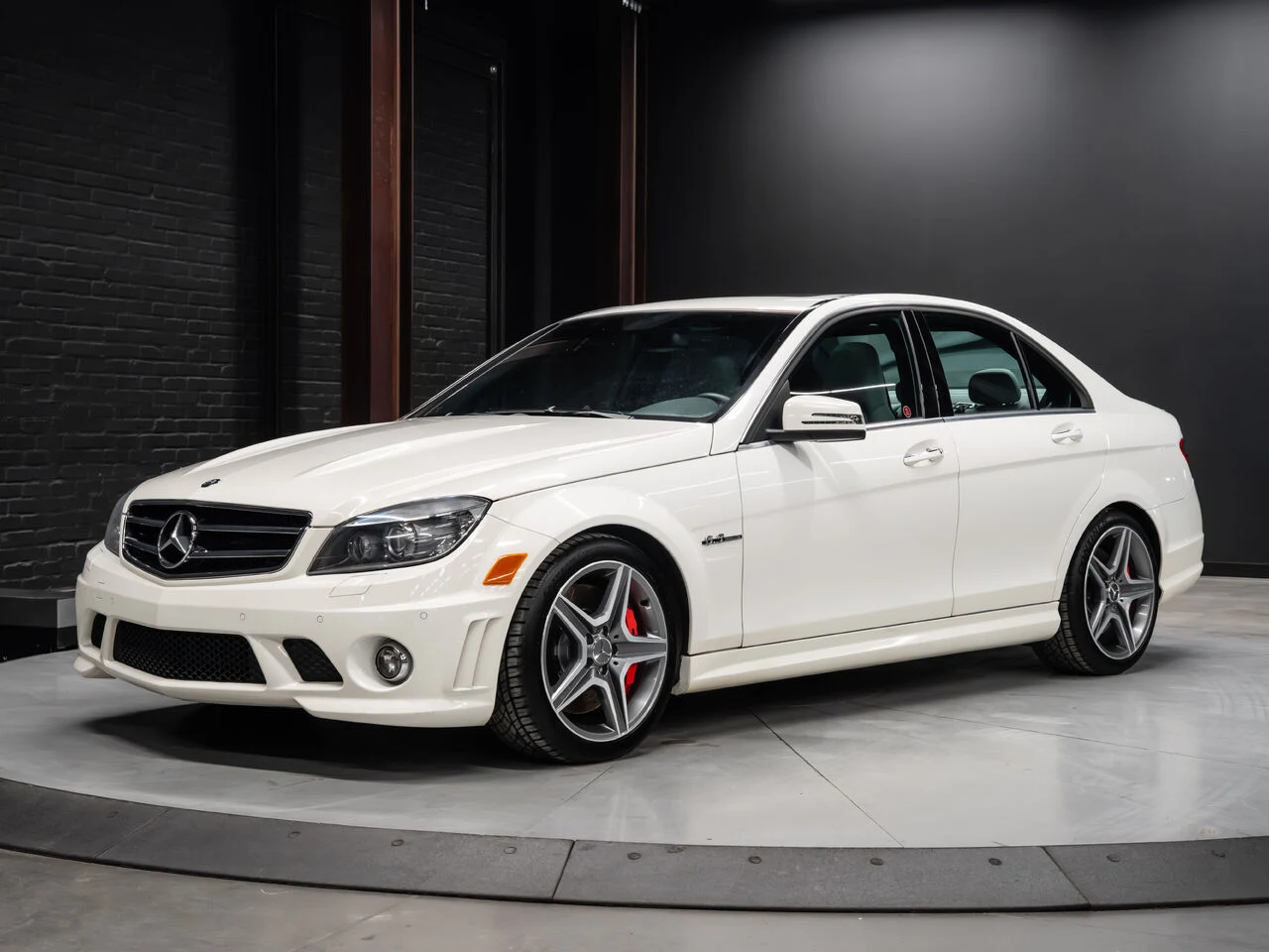 2010 Mercedes-AMG C 63, 6/30