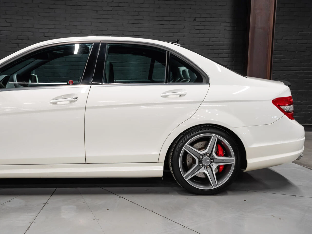2010 Mercedes-AMG C 63, 14/30