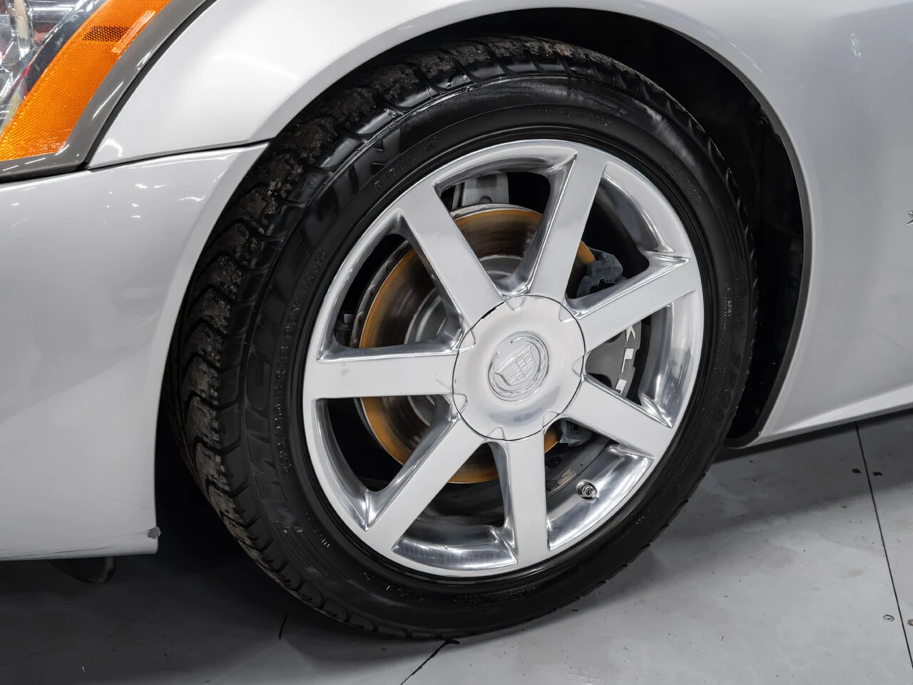 2005 Cadillac XLR, 17/30