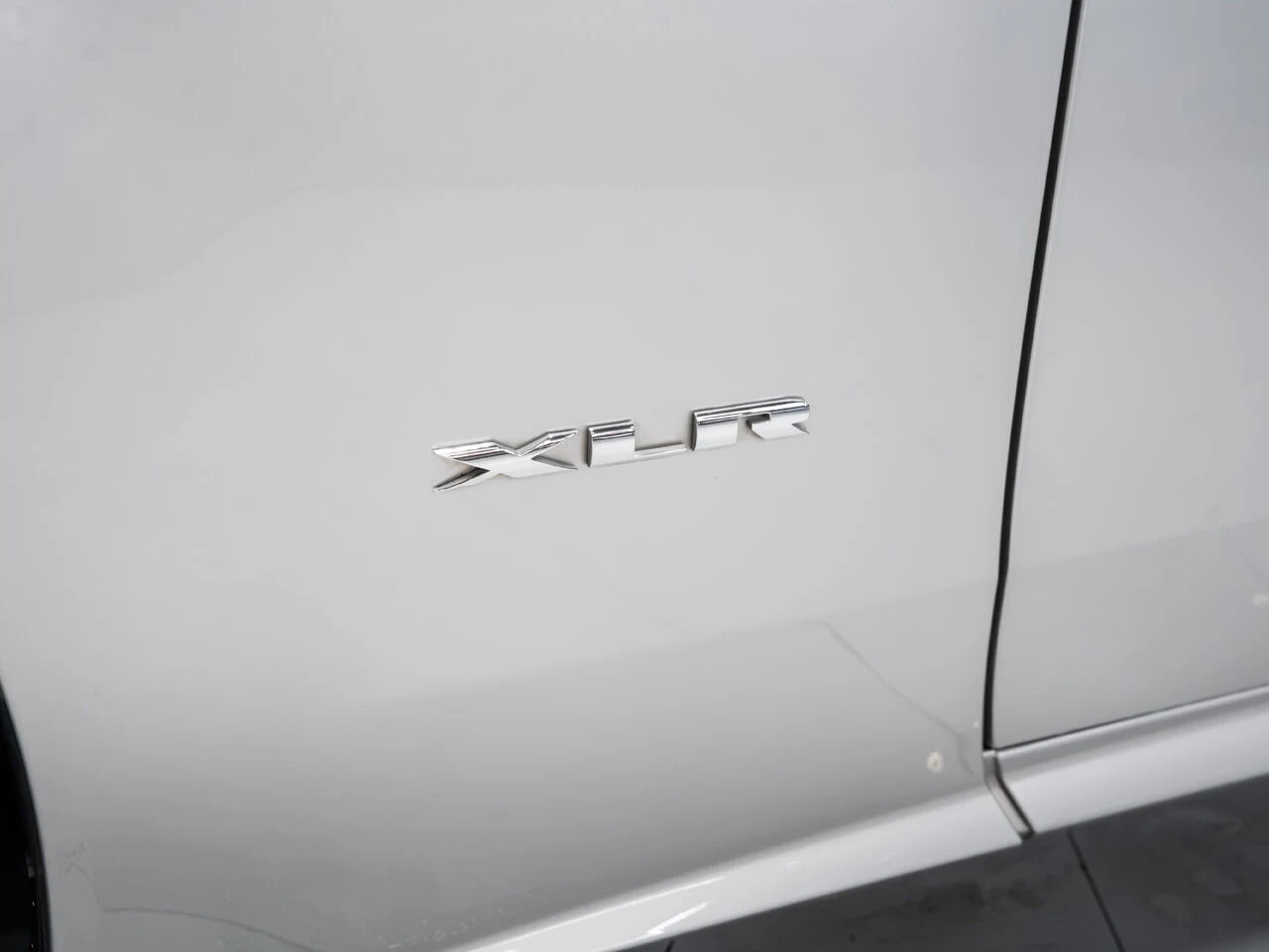 2005 Cadillac XLR, 18/30