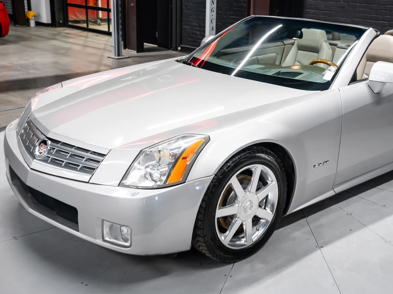 2005 Cadillac XLR, 26/30