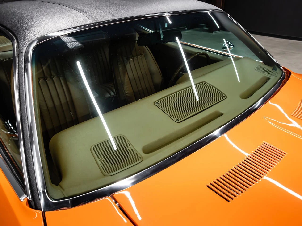 1970 Plymouth Cuda HEMI (3rd Generation), 29/30