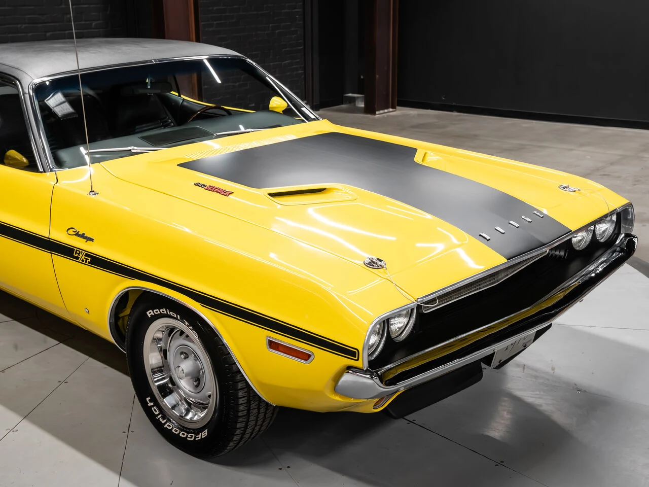 1970 Dodge Challenger (1st Generation), 25/30