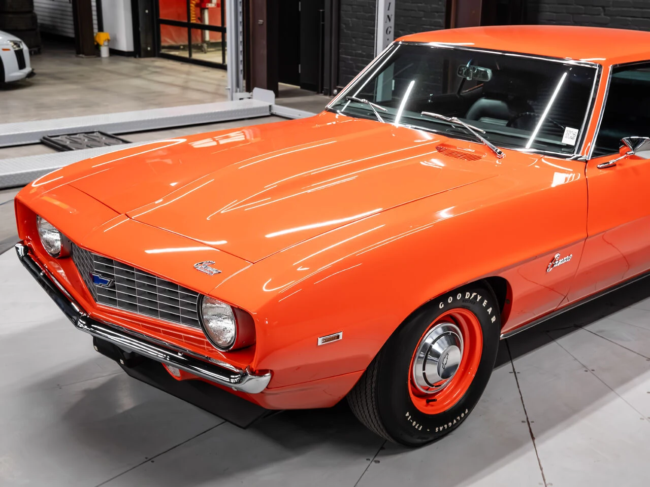 1969 Chevrolet Camaro, 28/30
