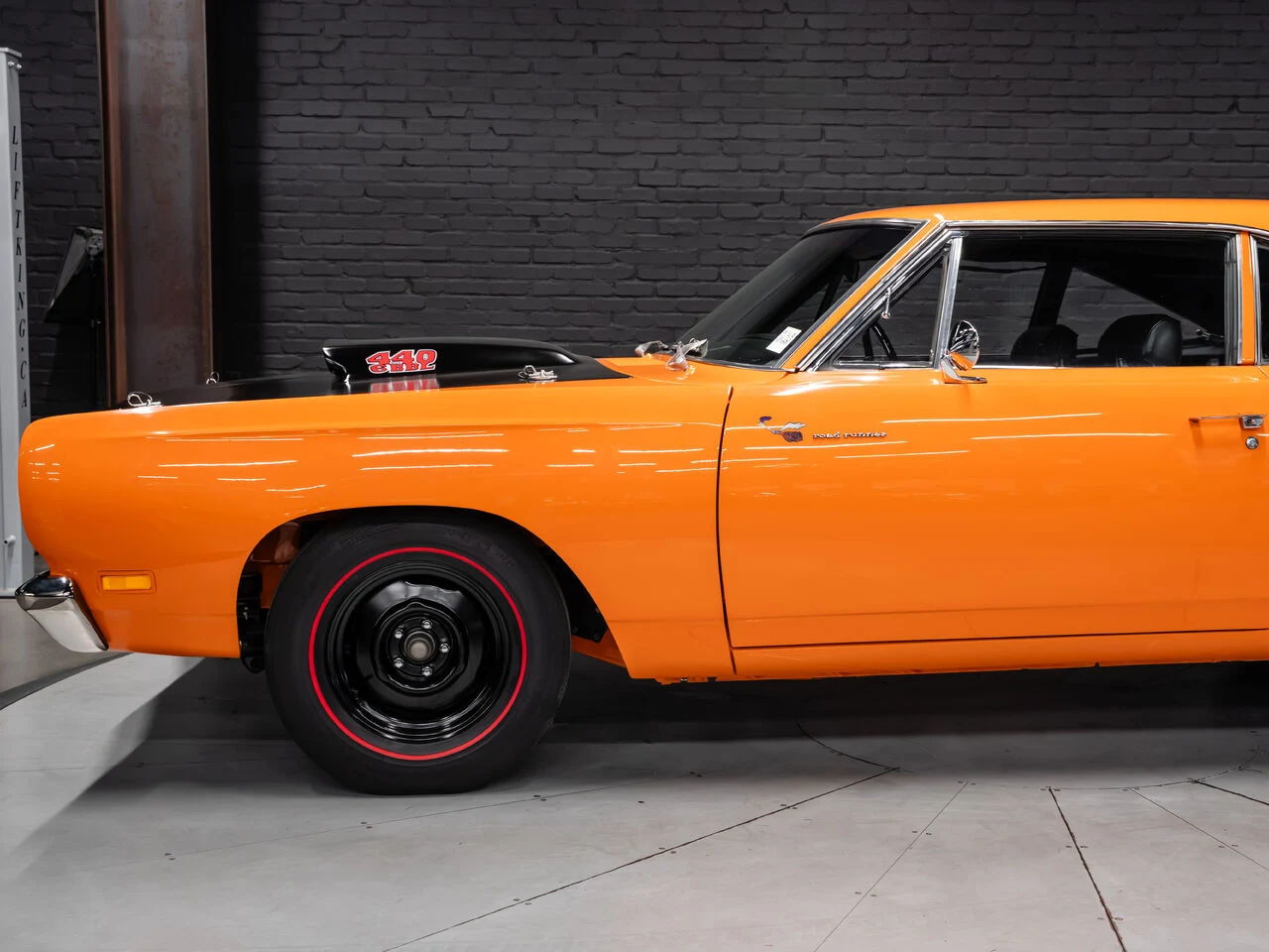 1969 Plymouth Road Runner, 13/30