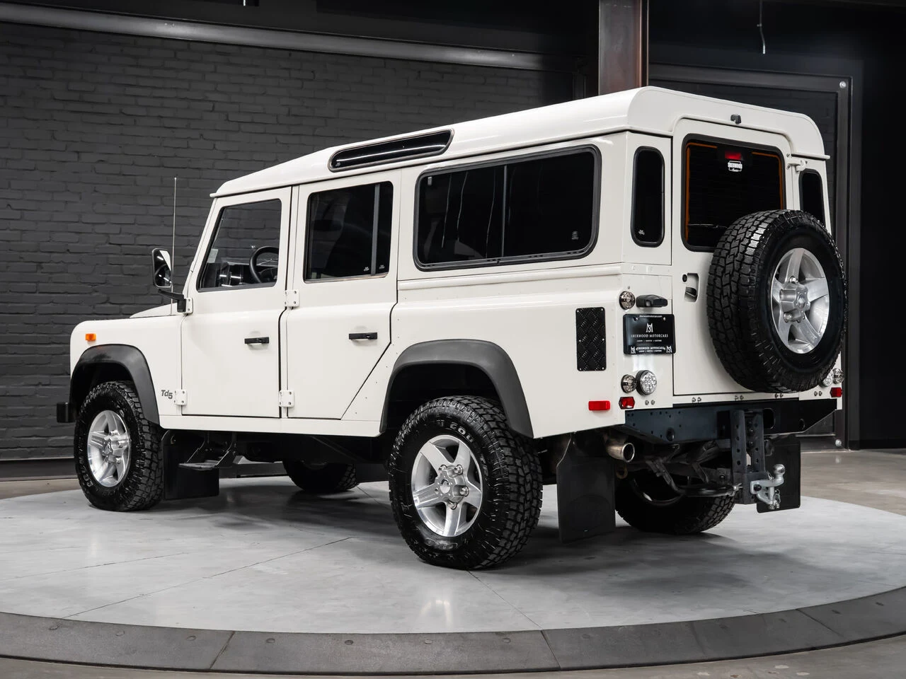 2002 Land Rover Defender 110 Classic, 7/30