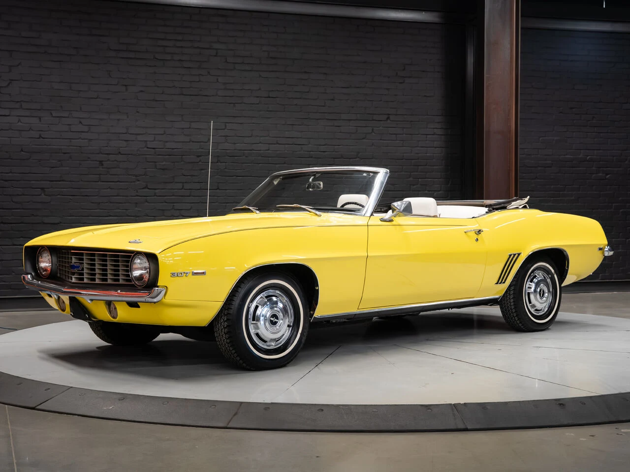 1969 Chevrolet Camaro, 6/30