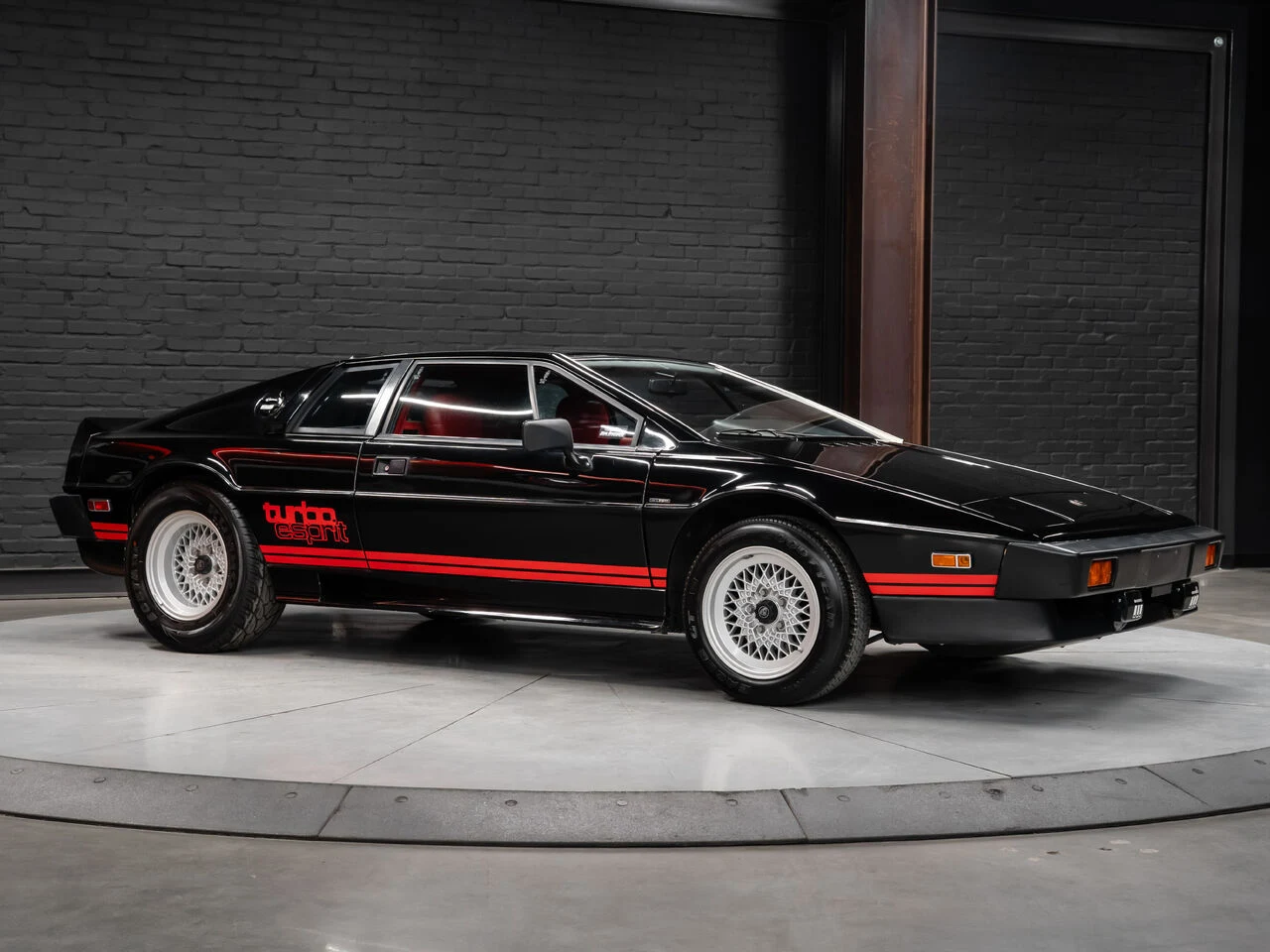 Lotus Esprit Turbo | Sherwood Motorcars