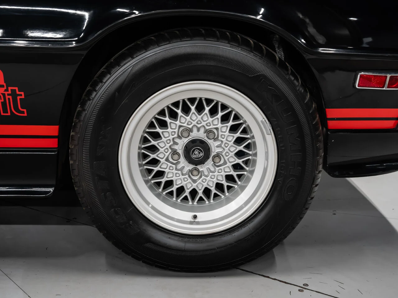 1983 Lotus Esprit Turbo, 18/30
