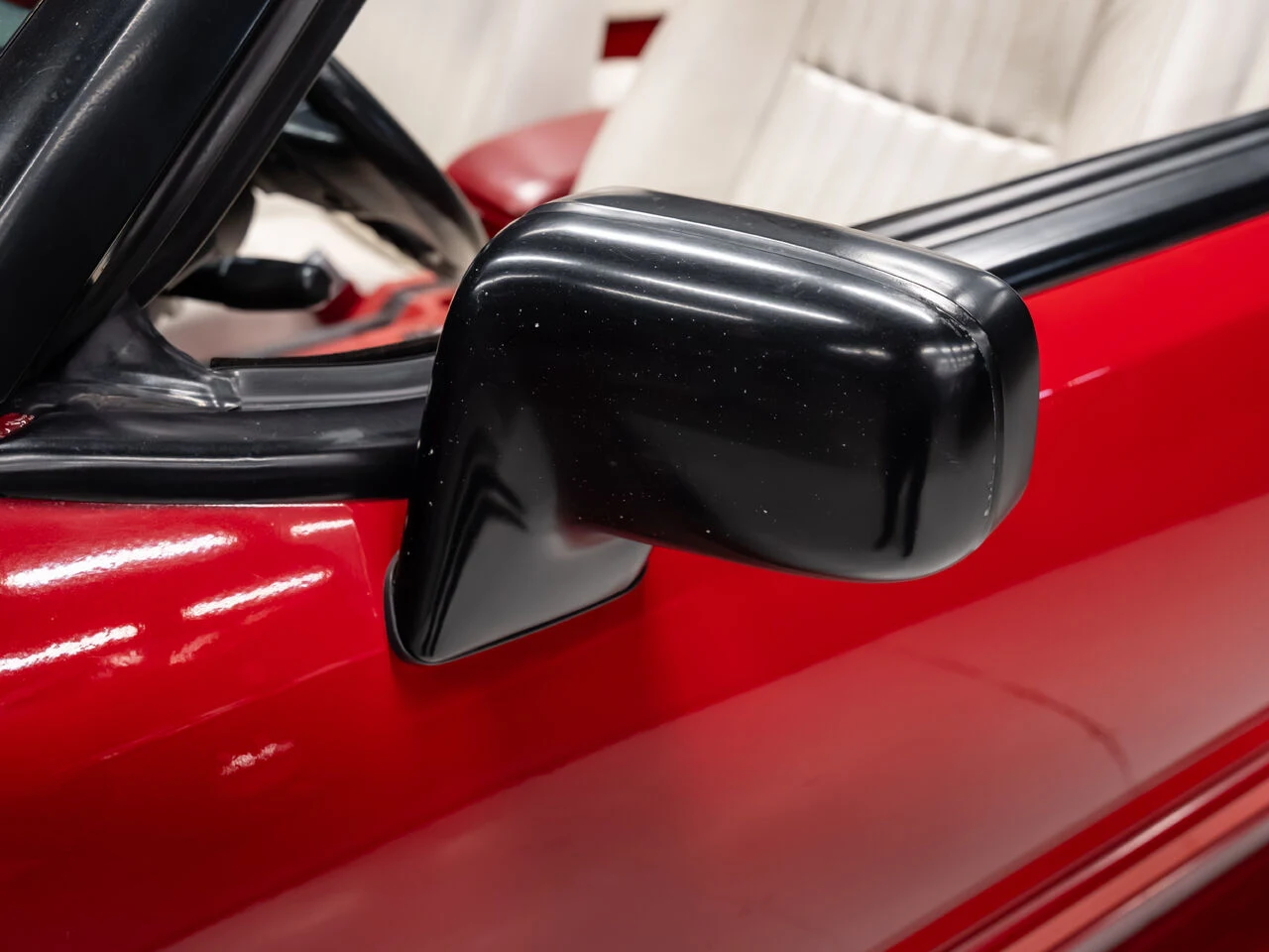 1988 Ford Mustang Convertible, 21/30
