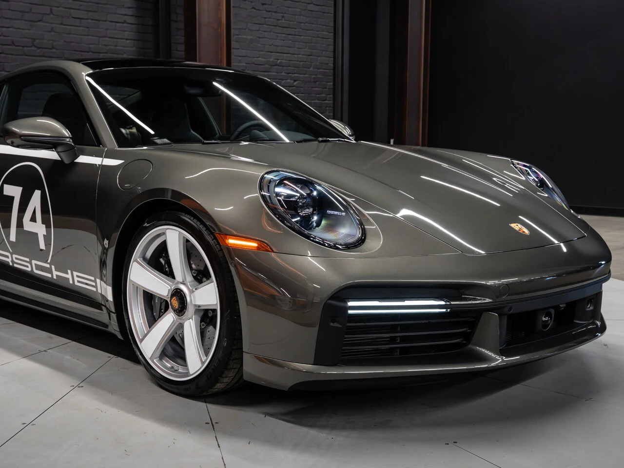 2025 Porsche 911 Turbo 50 Years, 15/30