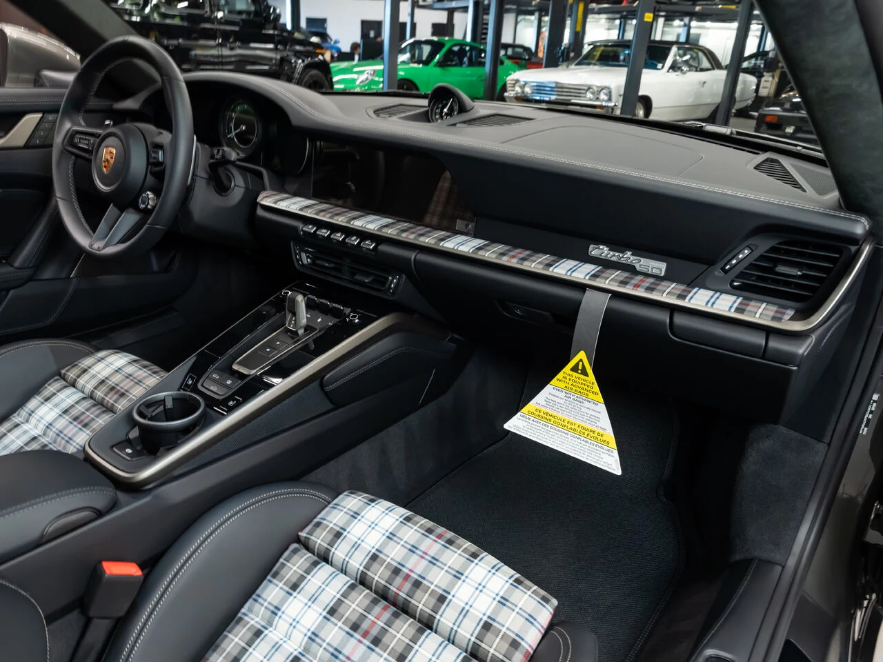 2025 Porsche 911 Turbo 50 Years, 24/30