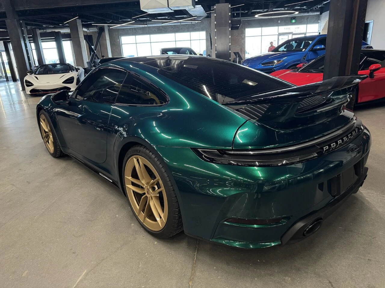 2025 Porsche 911 Carrera S, 3/6
