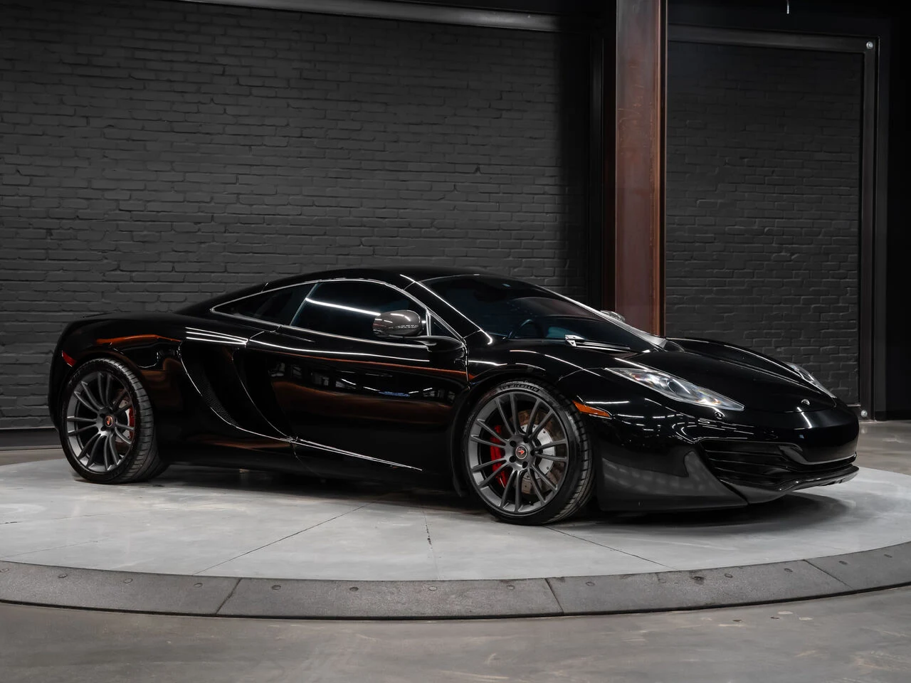 2012 McLaren MP4-12C, 5/30