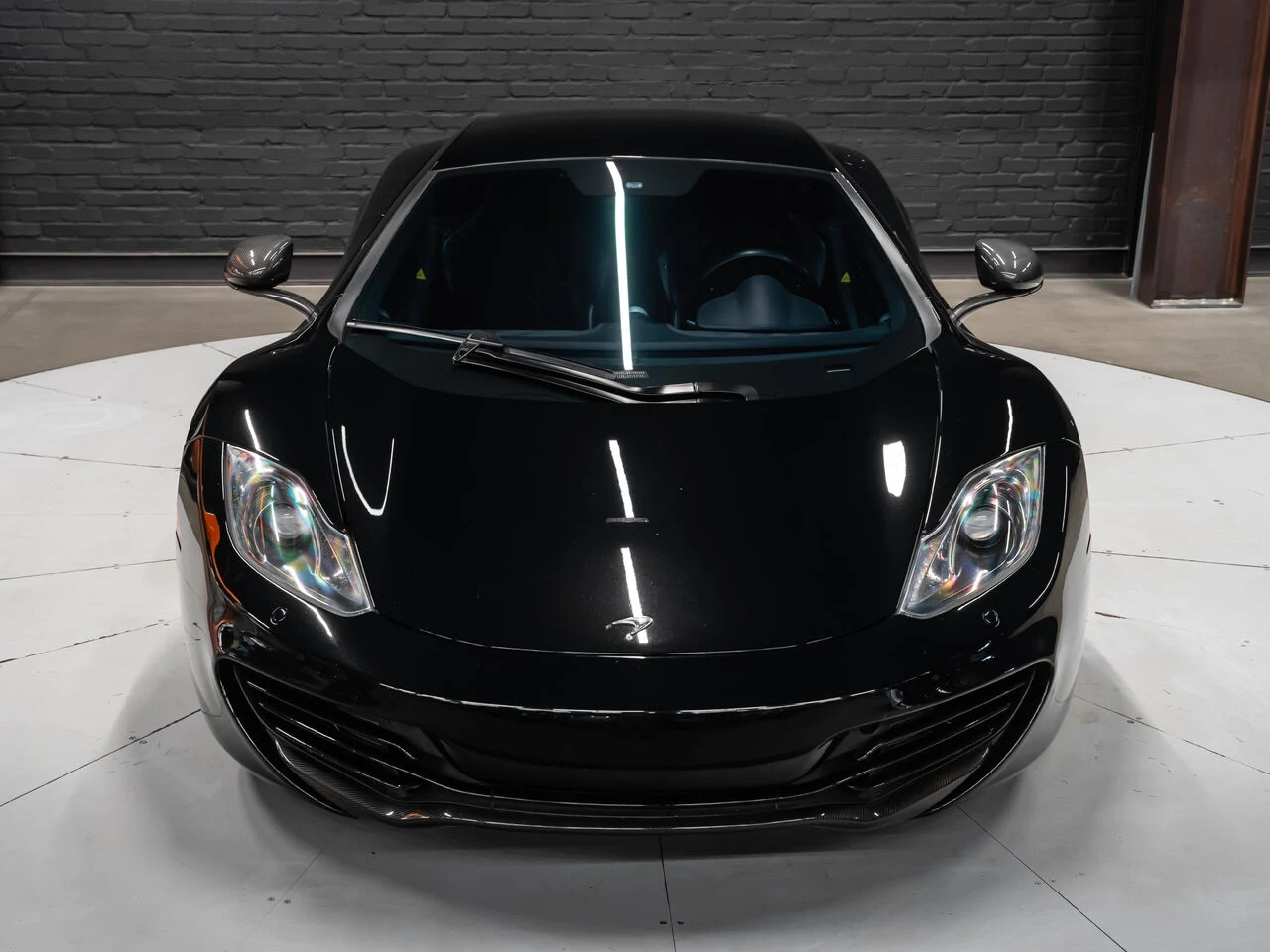 2012 McLaren MP4-12C, 18/30