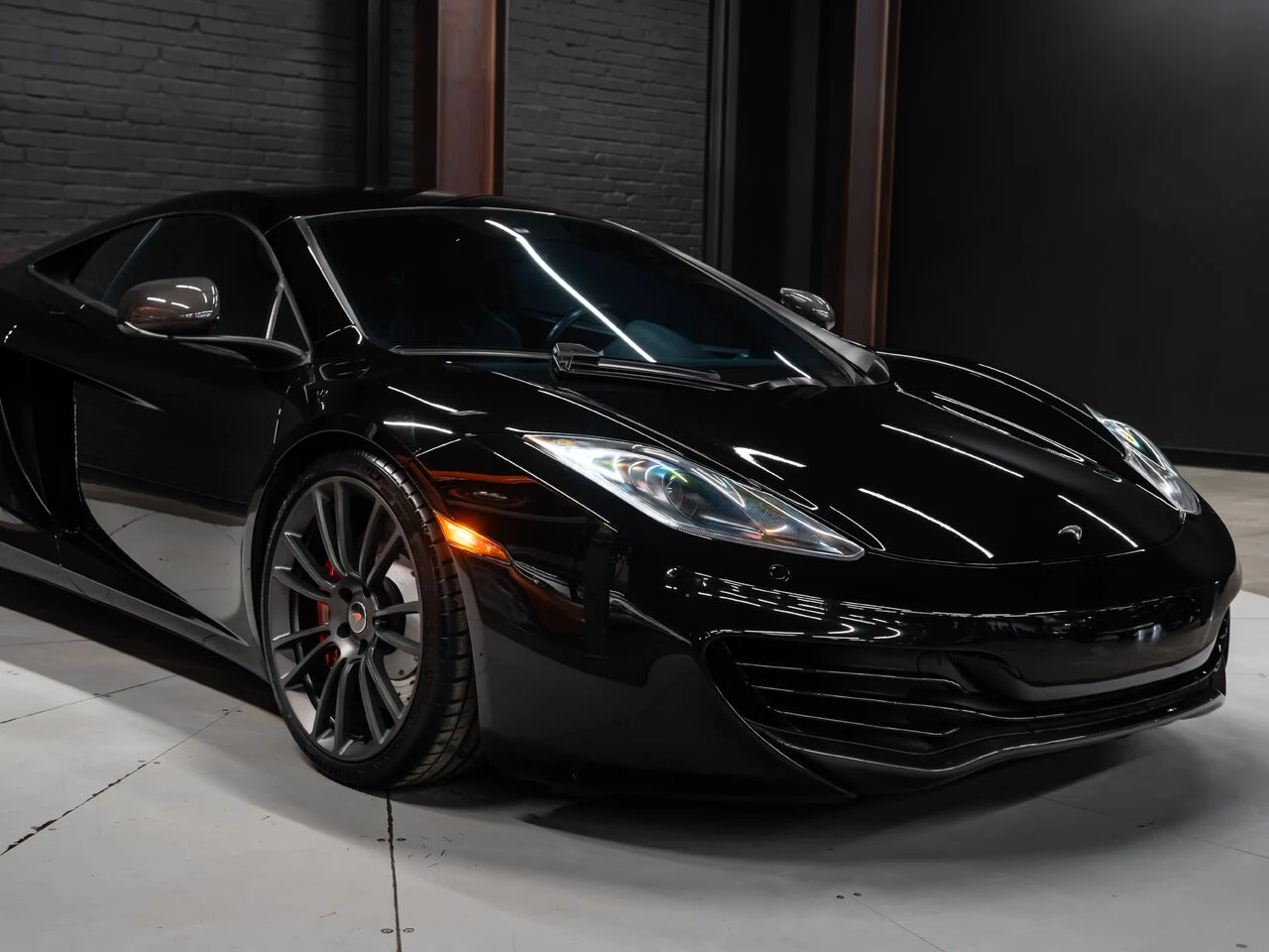 2012 McLaren MP4-12C, 19/30