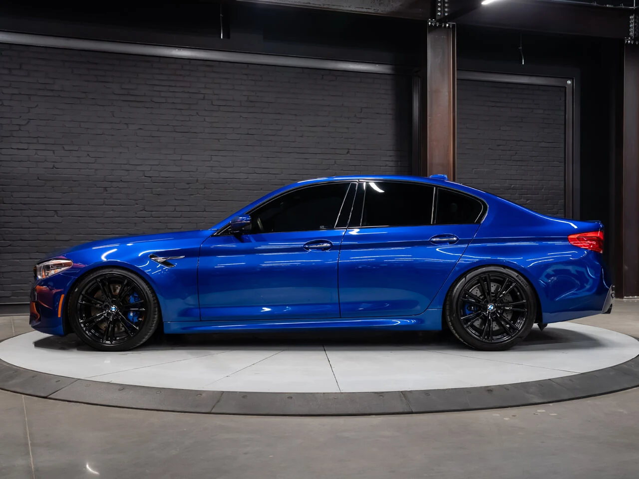 2018 BMW M5, 11/30
