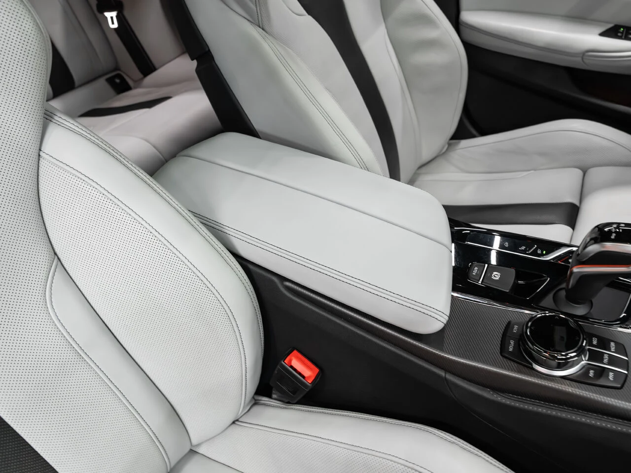 2018 BMW M5, 29/30