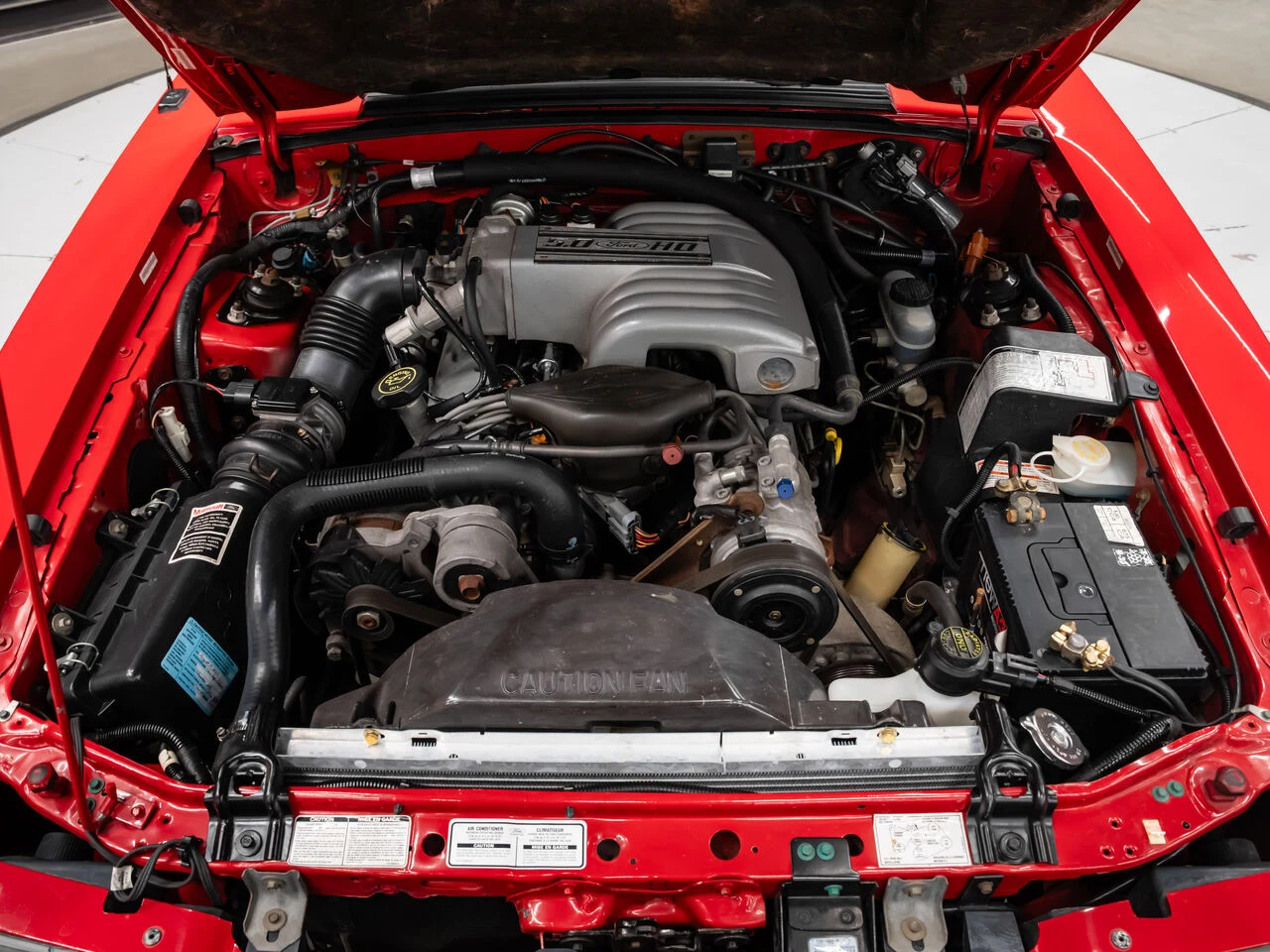 1992 Ford Mustang GT Convertible, 27/30