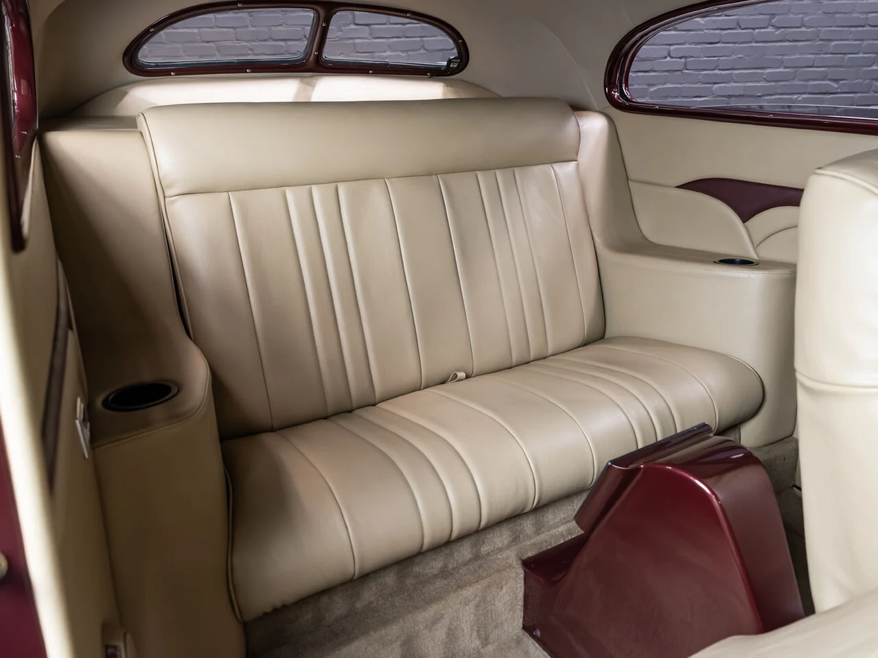 1938 Ford Tudor, 27/30