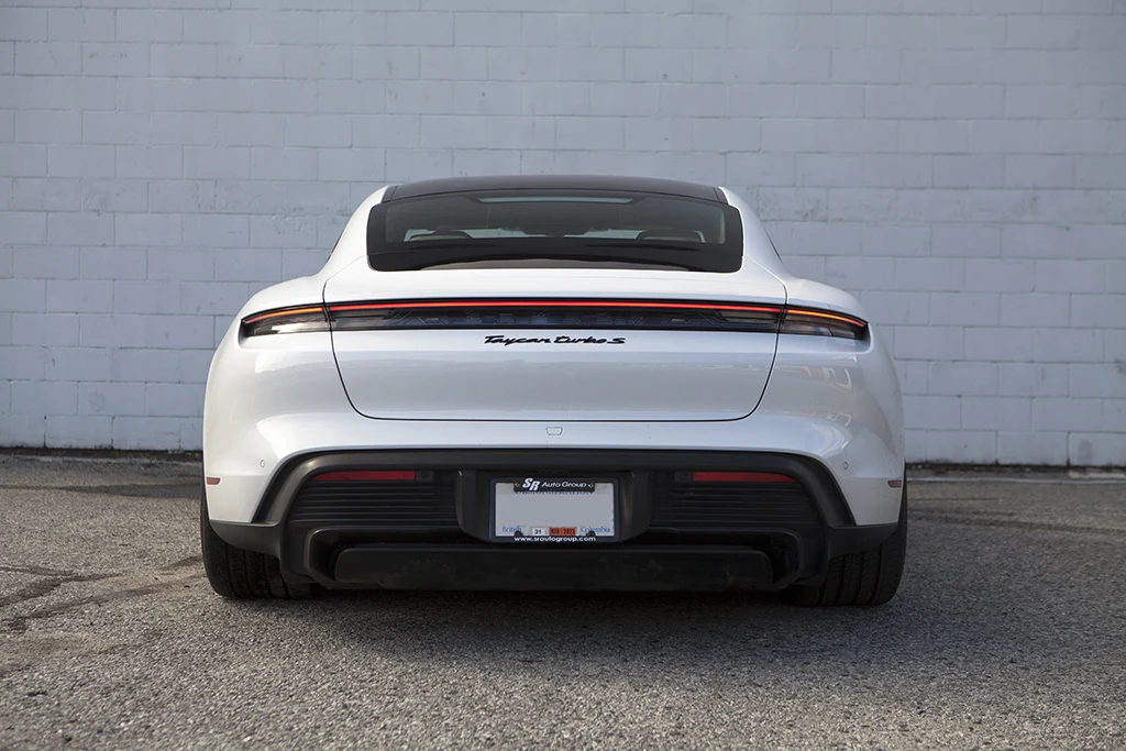 2023 Porsche Taycan Turbo S (Original Version), 7/22