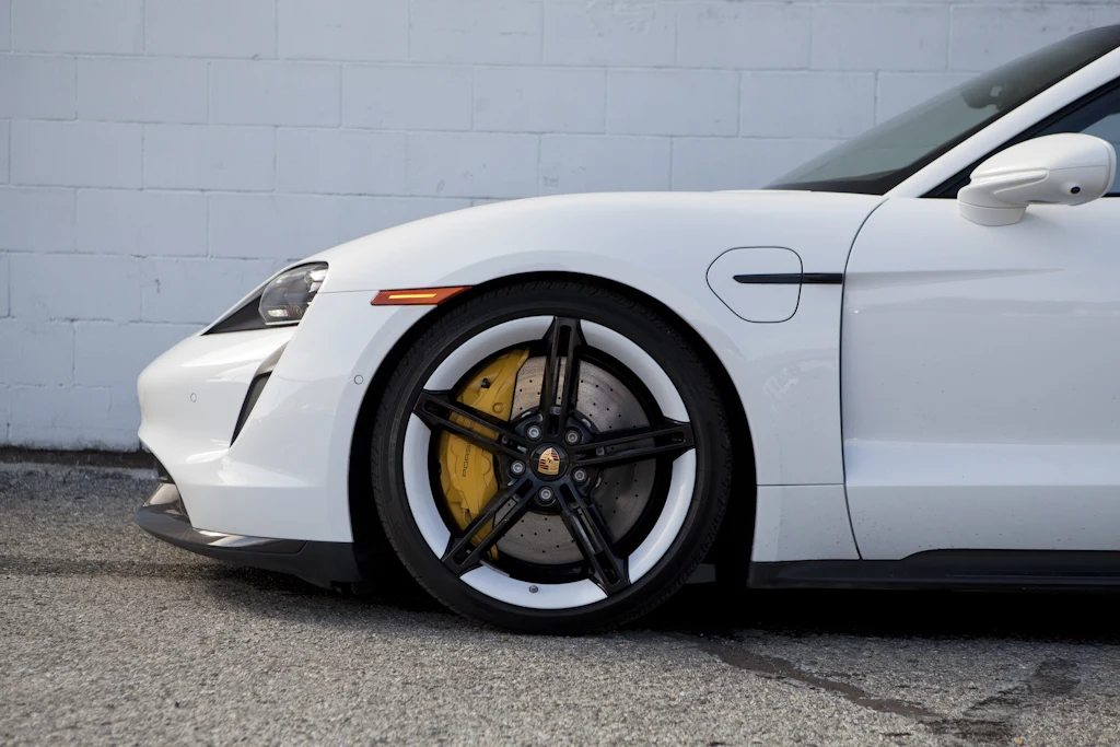 2023 Porsche Taycan Turbo S (Original Version), 10/22