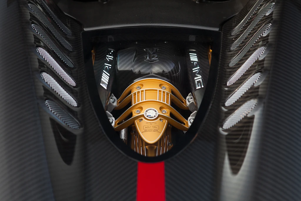 2018 Pagani Huayra Roadster, 21/30