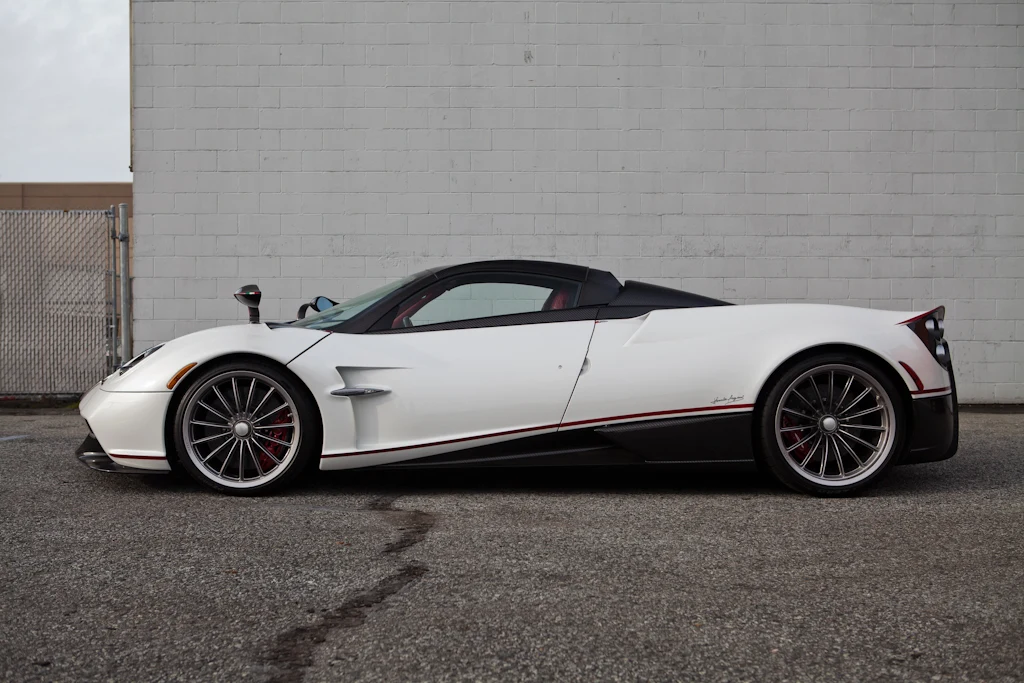 2018 Pagani Huayra Roadster, 22/30