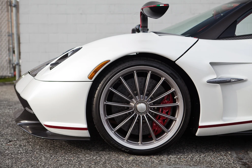 2018 Pagani Huayra Roadster, 23/30