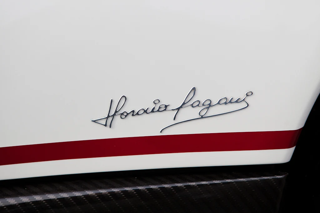 2018 Pagani Huayra Roadster, 25/30