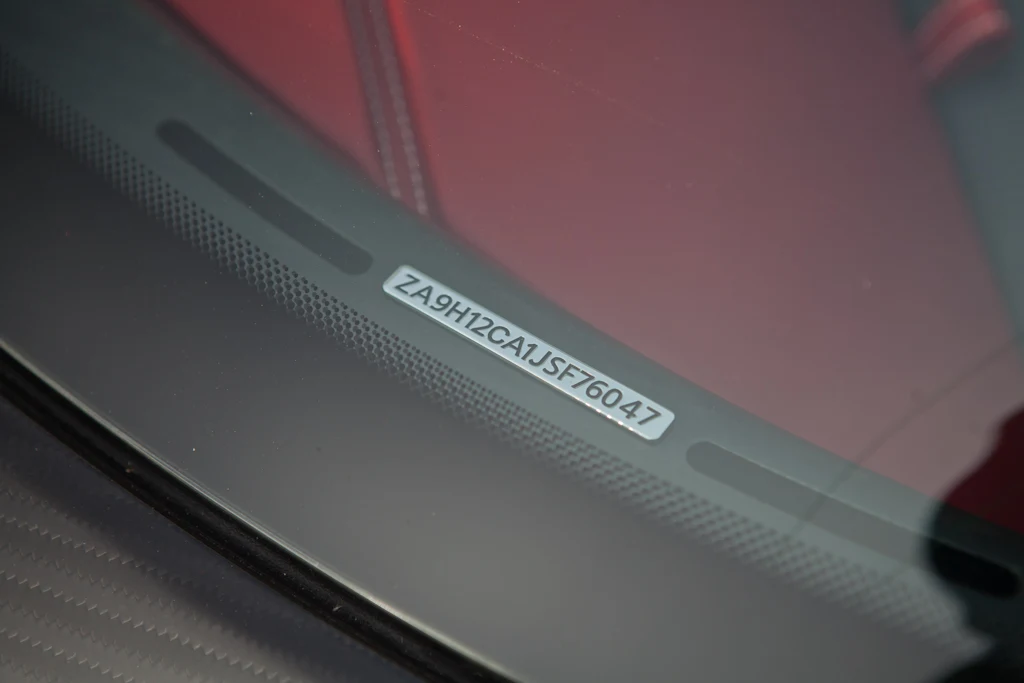 2018 Pagani Huayra Roadster, 27/30