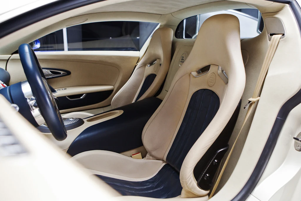 2006 Bugatti Veyron 16.4, 28/30