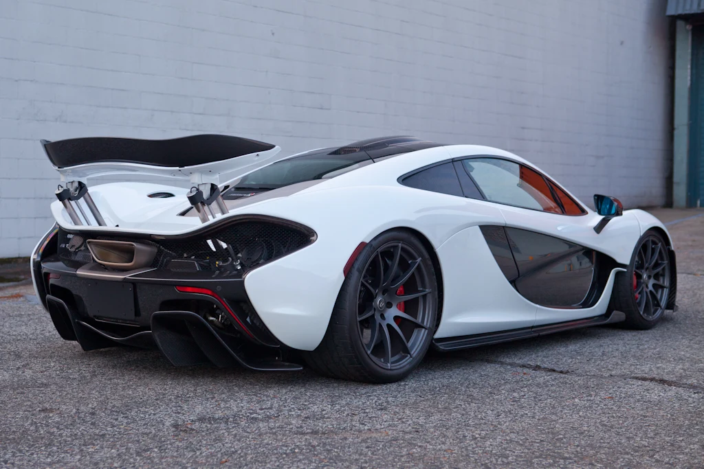 2014 McLaren P1, 6/30